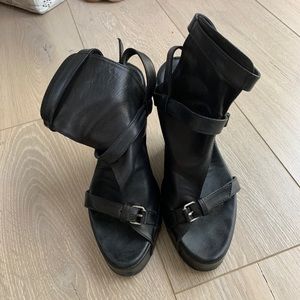 Ann Demeulemeester
straps platform wedge heel
